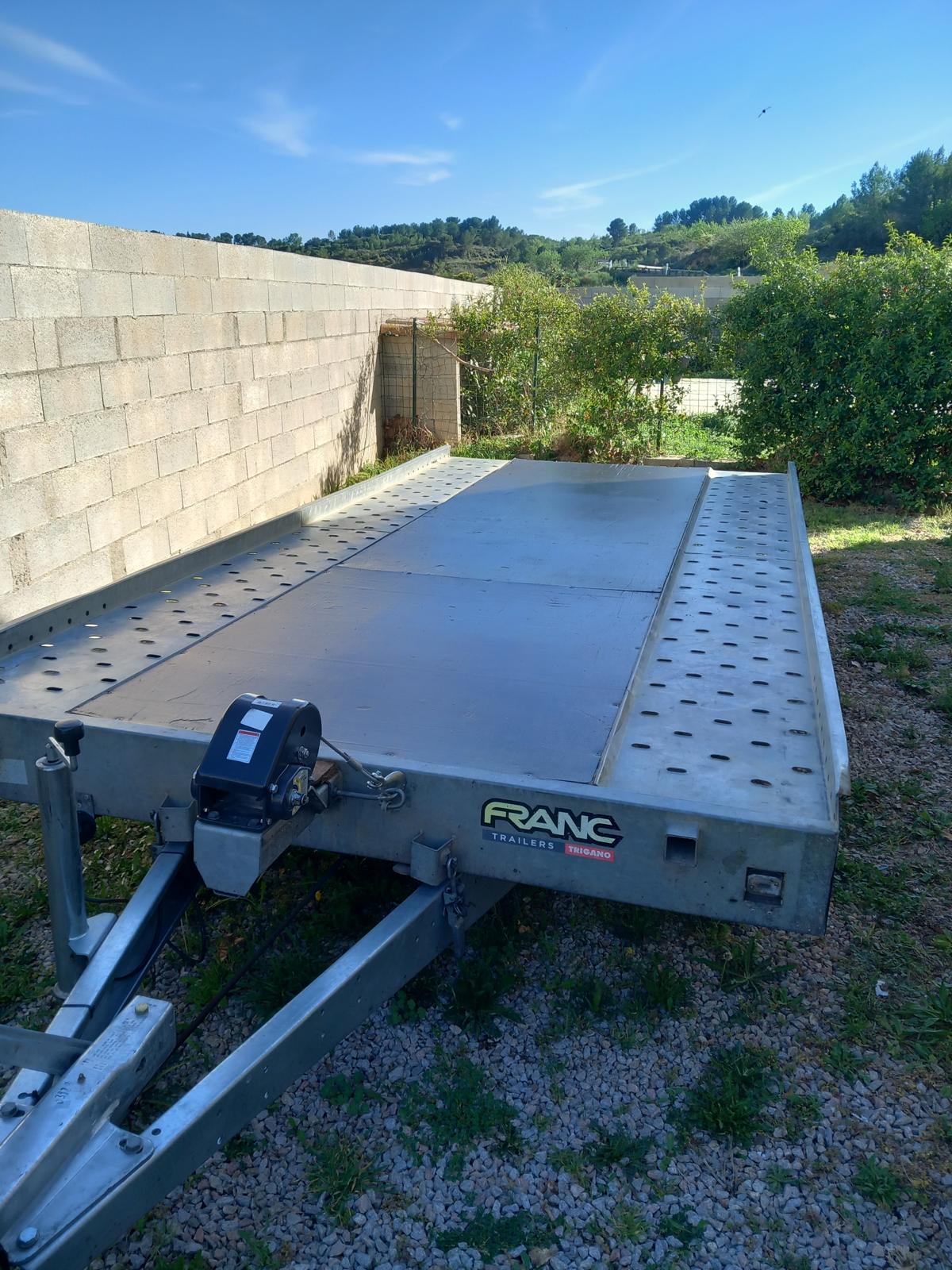 Location Remorque Plateau 3T